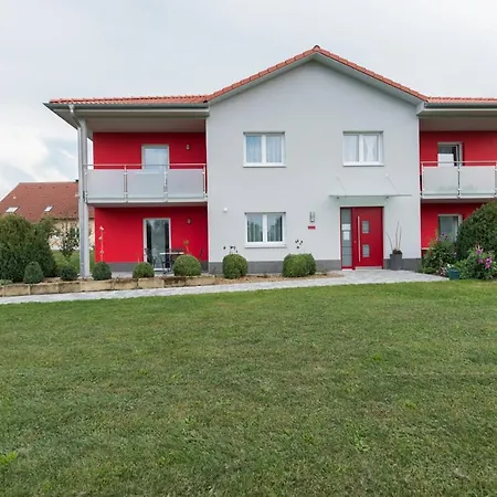 Апартаменты Hofmann's Apartements &