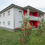 شقة Hofmann's Apartements &