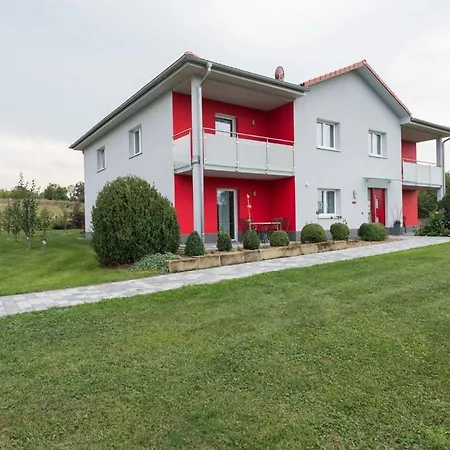 Hofmann's Apartements & * Oberdachstetten